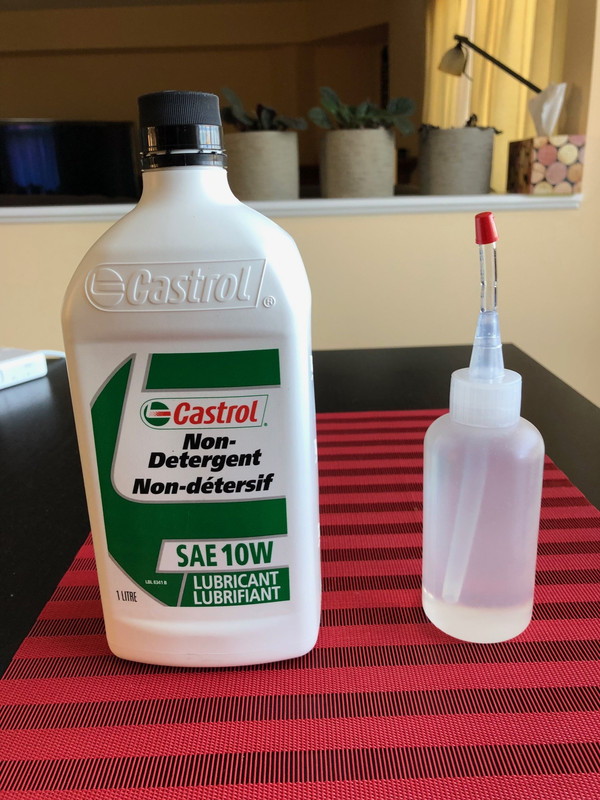 10W-oil.jpg