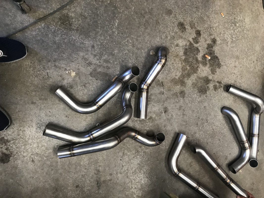 3ECF1CF5-71B0-439C-9E23-A4DC47FCF06C