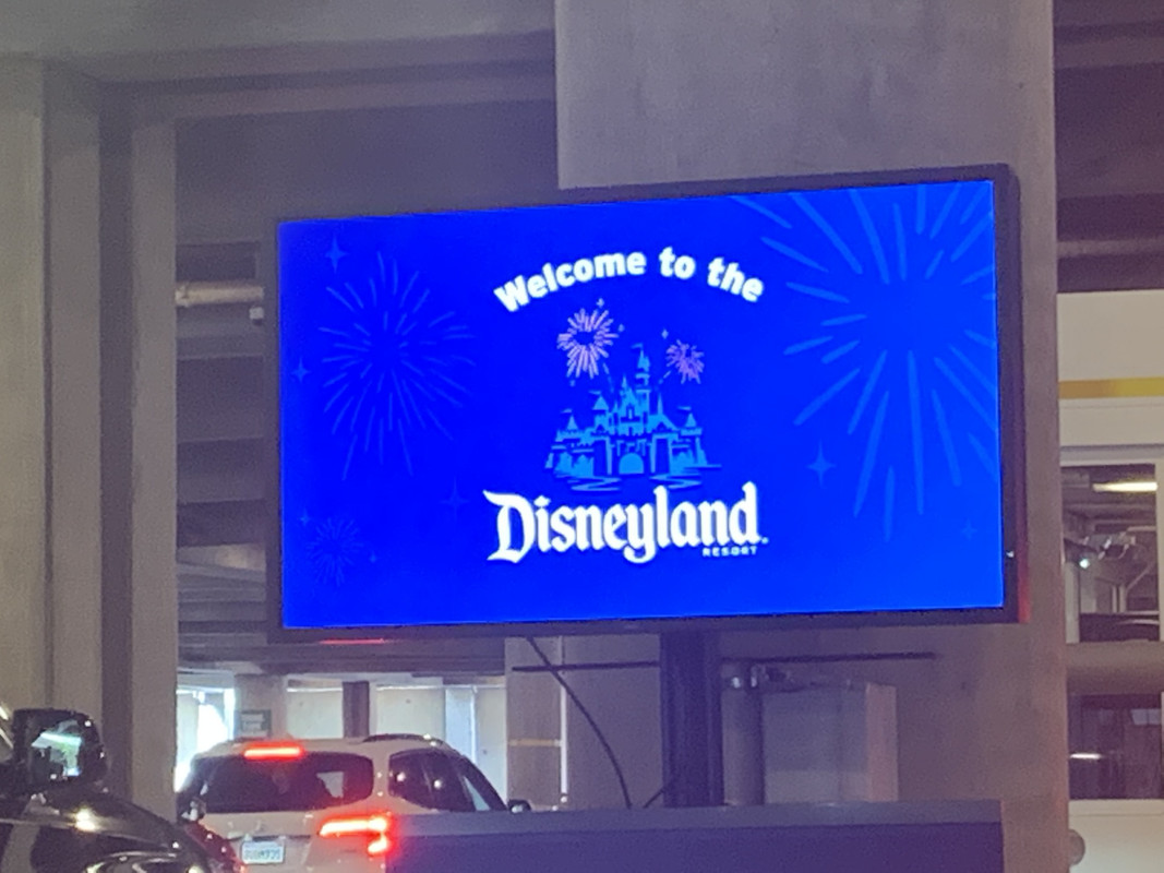 1D1C137F-A95A-4028-ADE4-C5BA7C045C68