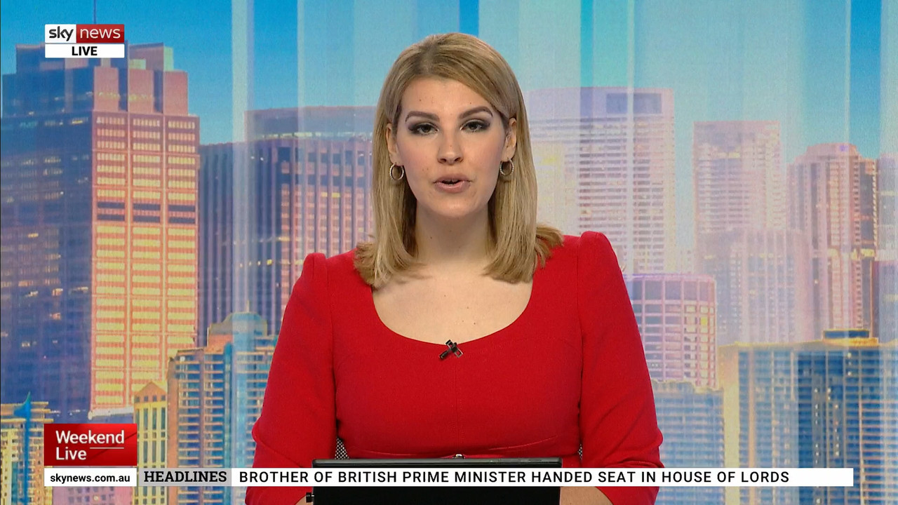 08.01 - 04.00.00 - Weekend Live. The latest news, sport and politics.ts_snapshot_00.23.07.712