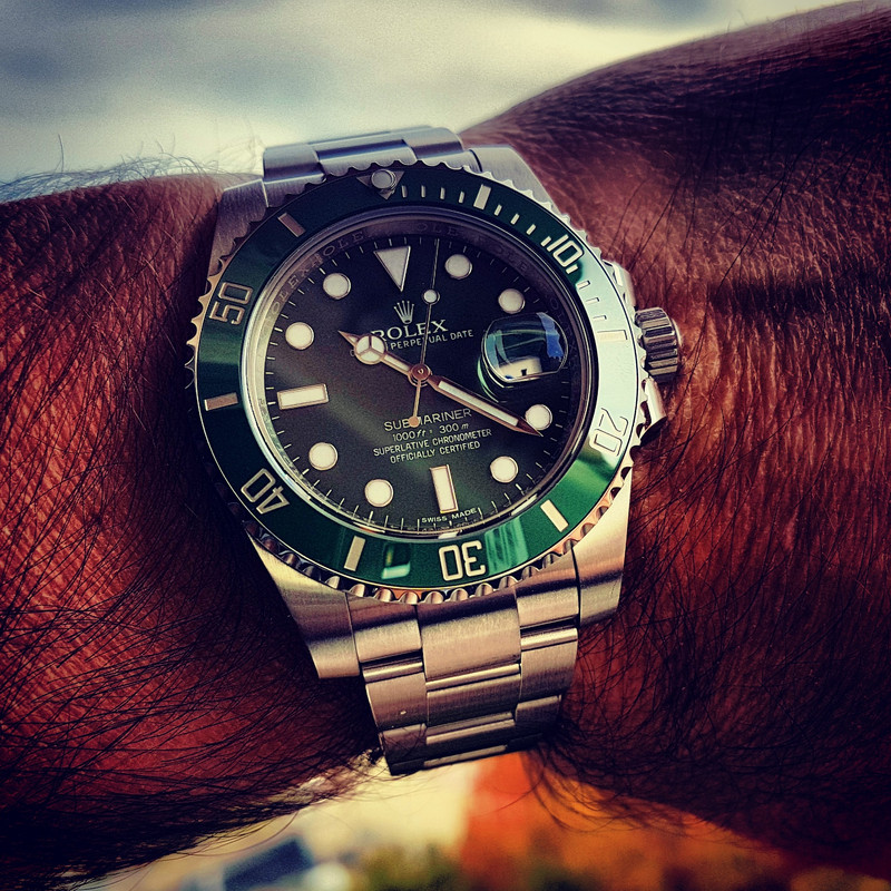 Rolex Submariner 40 mm 300M Cal. 3135 Ref. 116610LV (1)