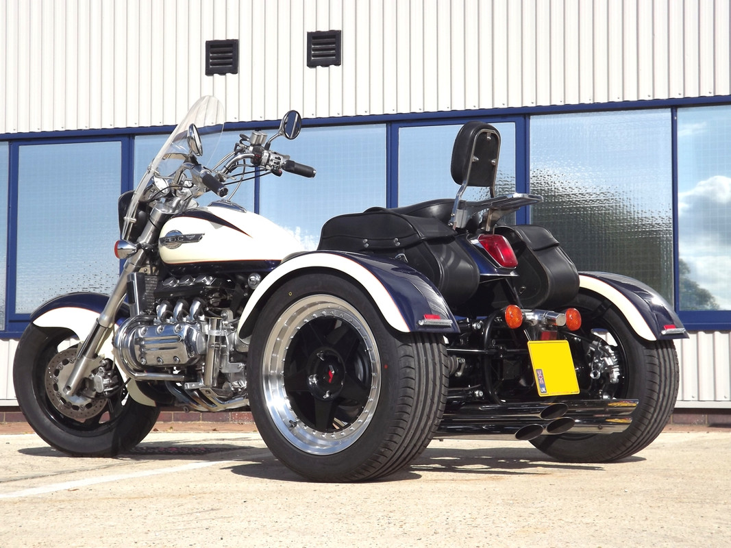 8650C67A-3EB6-4FED-974E-B798761D2666