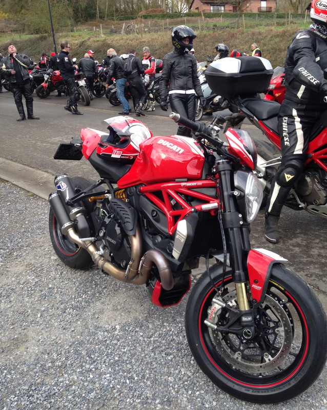 D4F5BF9E-BAE5-4693-B5A4-F72E10E6D30B