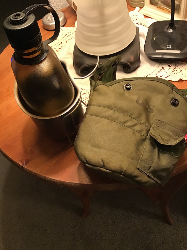 B562BAC4-1C13-4B80-87B8-9EC6DBA60D53