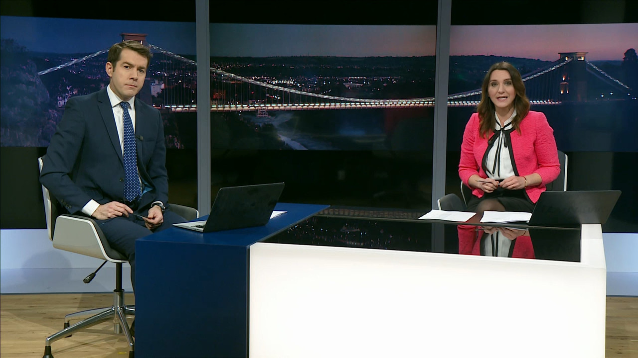 01.04 - 18.00.00 - ITV News West Country. News for Devon, Cornwall, S....ts_snapshot_06.26.037