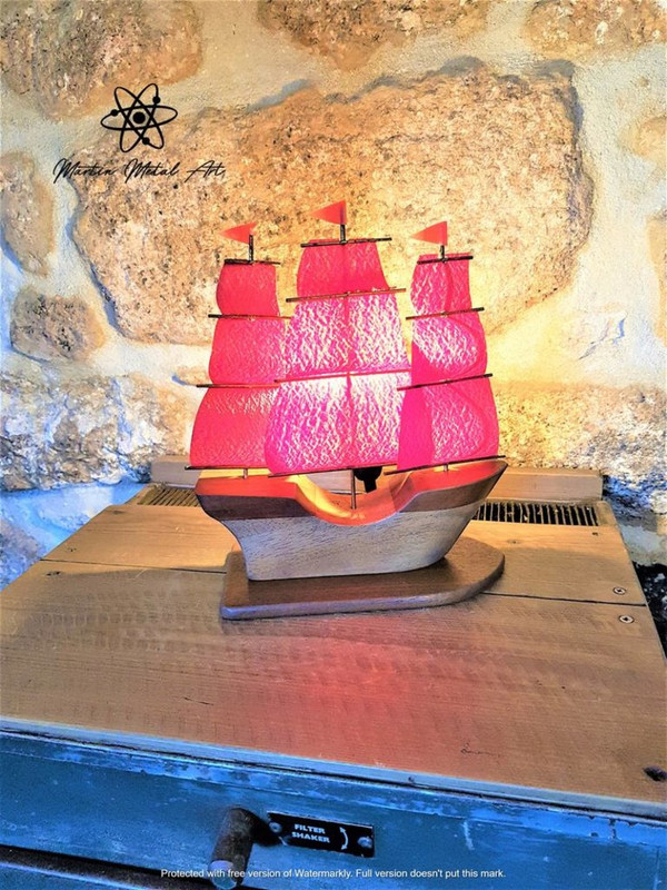 lamp-ship.jpg