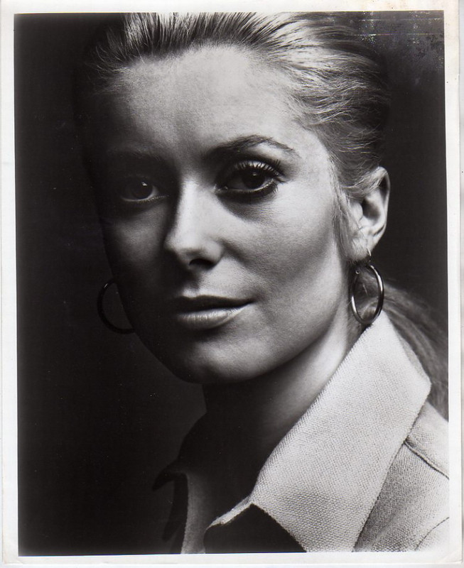 catherine_deneuve_mb95