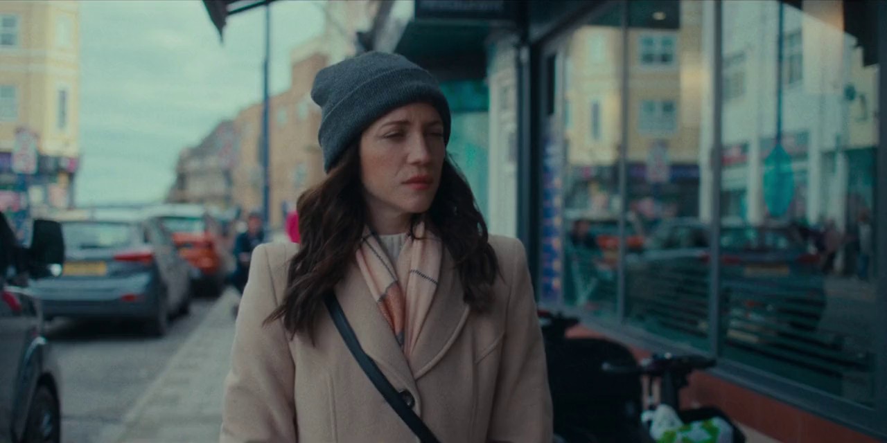 The-Holiday-List-2024-WEBRip-English-720p-x264-AVC-AAC-2-0-mp4-0001