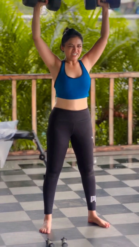 Prarthana_exercise.00_00_06_01.Still002