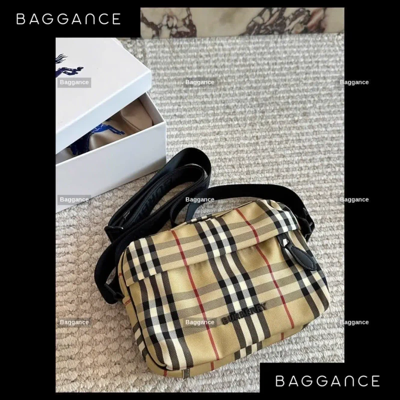 Burberry Super Camera Bag - EVBRFW-09