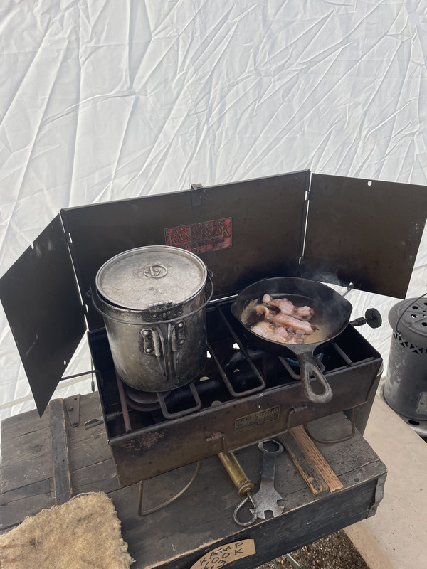 E85B98EB-3035-4A09-979E-0AD778DC384E