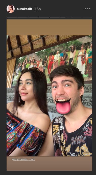 Kemesraan Aura Kasih dengan Eryck Amaral