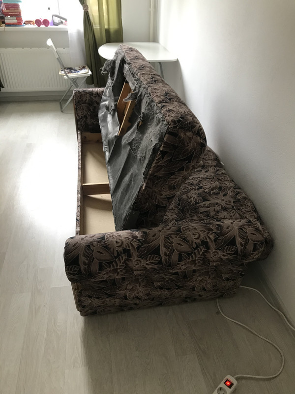 D68F7DC8-519B-489F-9EBA-292990D51933