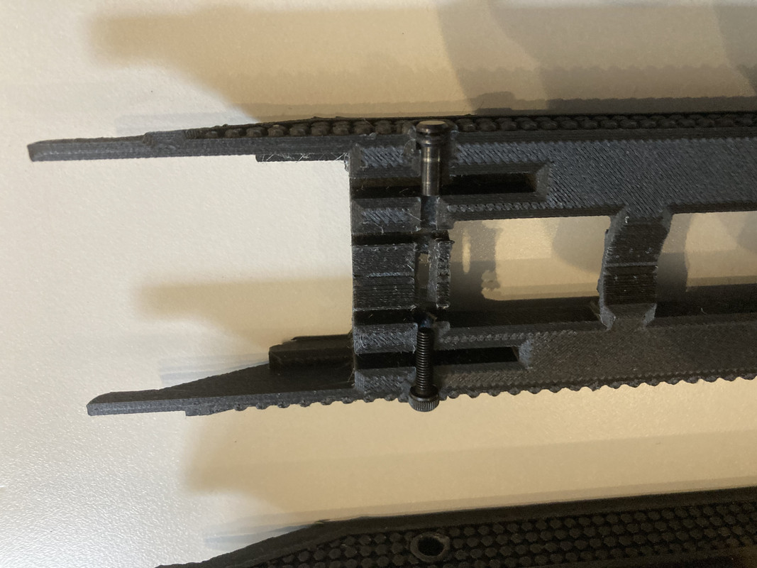 598E7BEC-13F8-4990-96AF-6E6DE40A738A