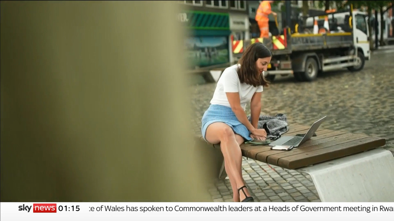 Liz Bates 250622.mp4_snapshot_00.19.640