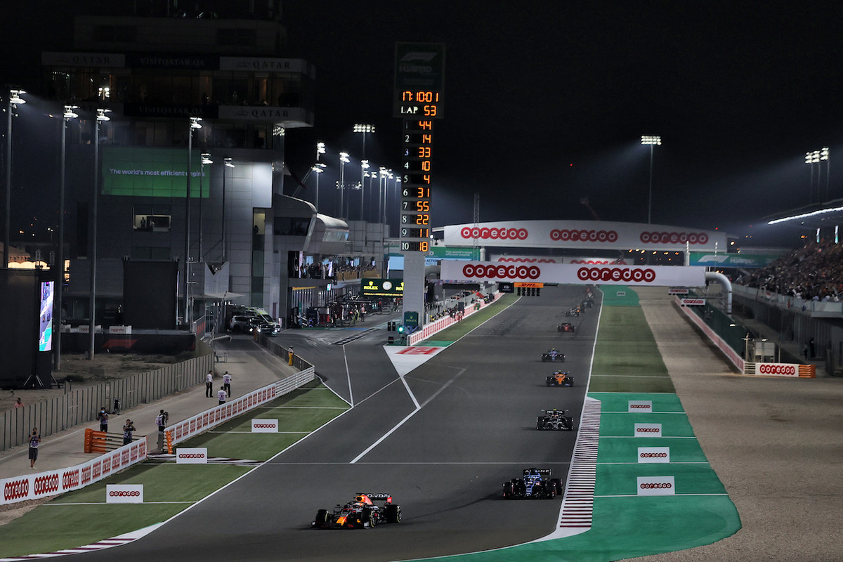 [Imagen: f1-gp-qatar-gara-domenica-34.jpg]