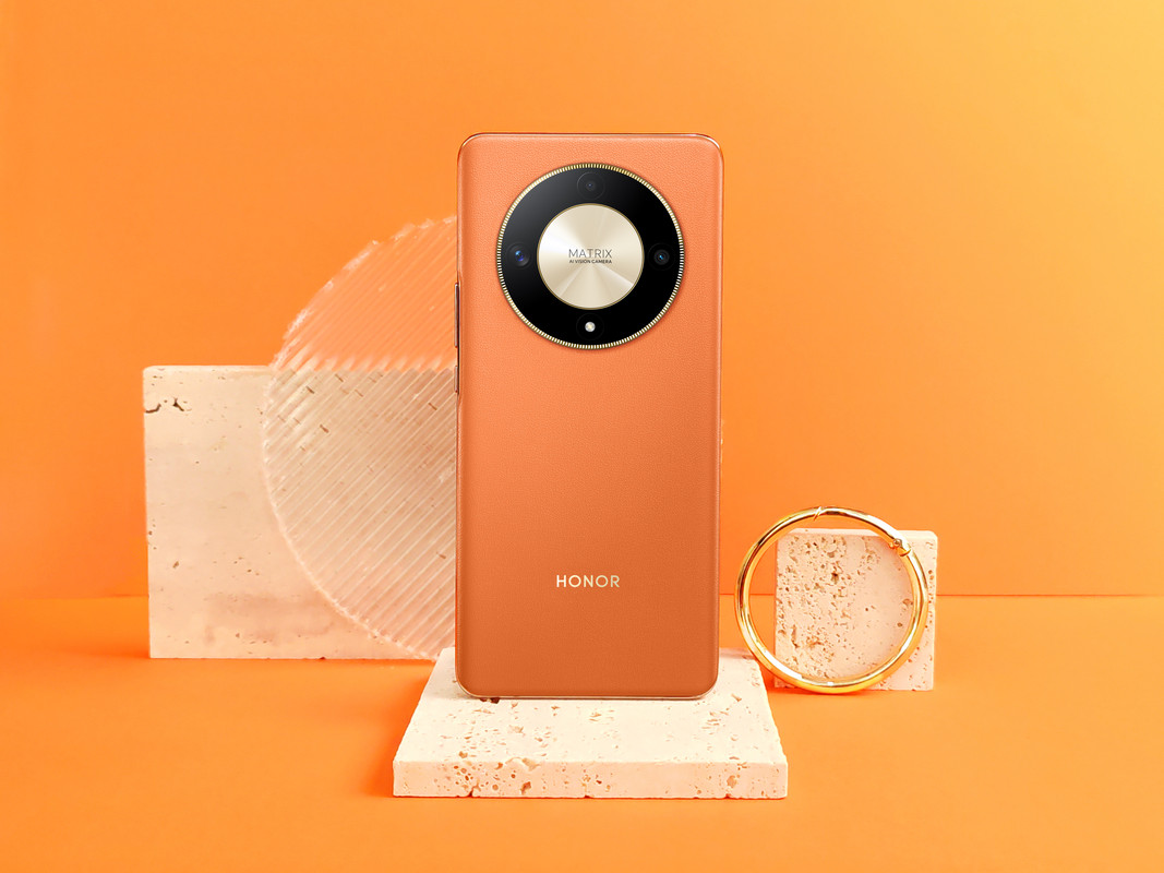 HONOR CEO responds to "bulletproof" phone rumours HONOR CEO responds to "bulletproof" phone rumours