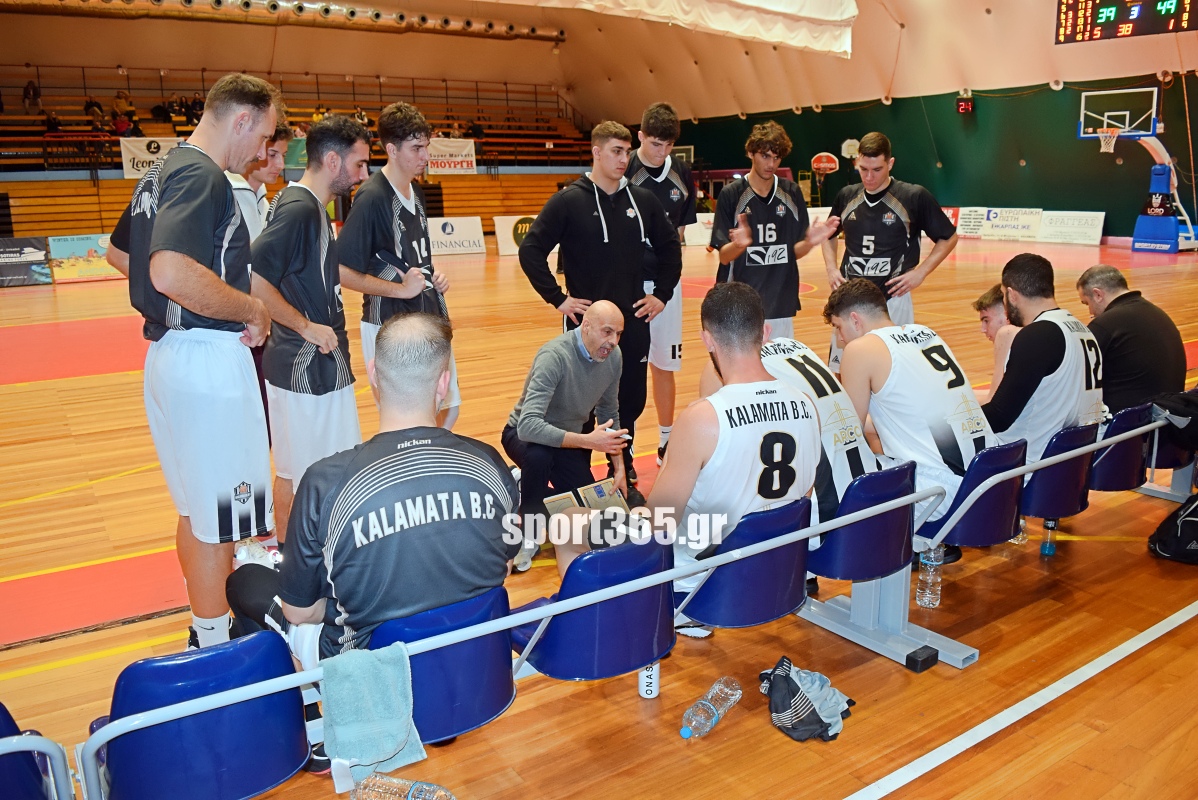 , &Mu;&alpha;&tau;&sigma;ά&rho;&alpha; &sigma;&tau;&eta;&nu; &Tau;έ&nu;&tau;&alpha;, &omicron; &Delta;ί&omega;&nu;&alpha;&sigmaf; &pi;ή&rho;&epsilon; &mu;&epsilon;&gamma;ά&lambda;&omicron; &delta;&iota;&pi;&lambda;ό &epsilon;&pi;ί &tau;&eta;&sigmaf; &Kappa;&alpha;&lambda;&alpha;&mu;ά&tau;&alpha; BC &mu;&epsilon; 92-81 &sigma;&tau;&eta;&nu; 2&eta; &pi;&alpha;&rho;ά&tau;&alpha;&sigma;&eta; (&phi;&omega;&tau;ό & &beta;ί&nu;&tau;&epsilon;&omicron;)