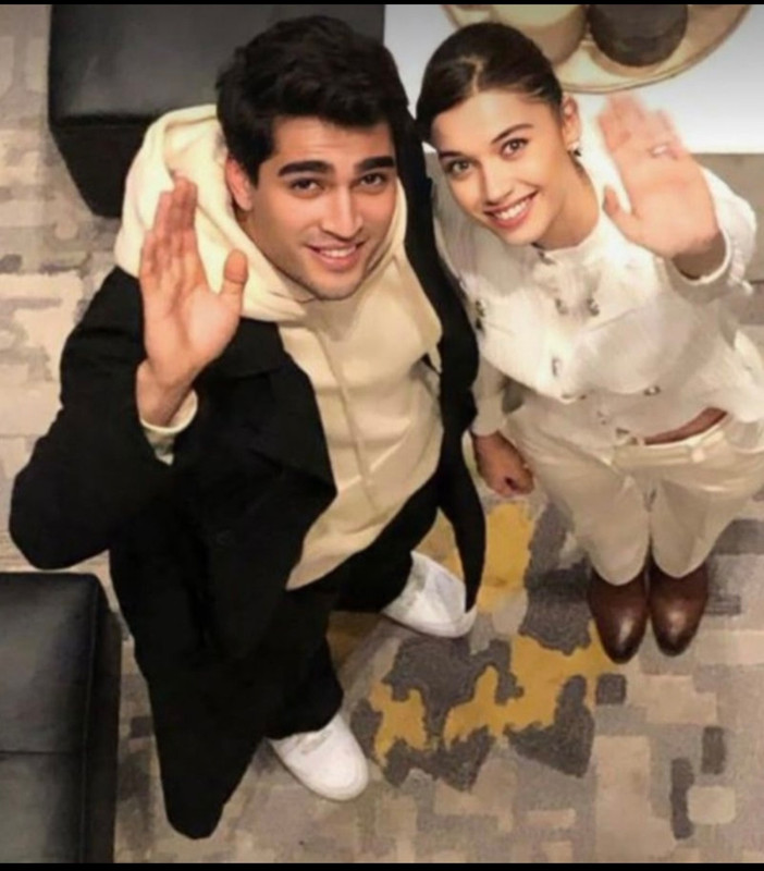 Screenshot 20251114 184201 com twitter android Gallery Activity edit 51503758766184