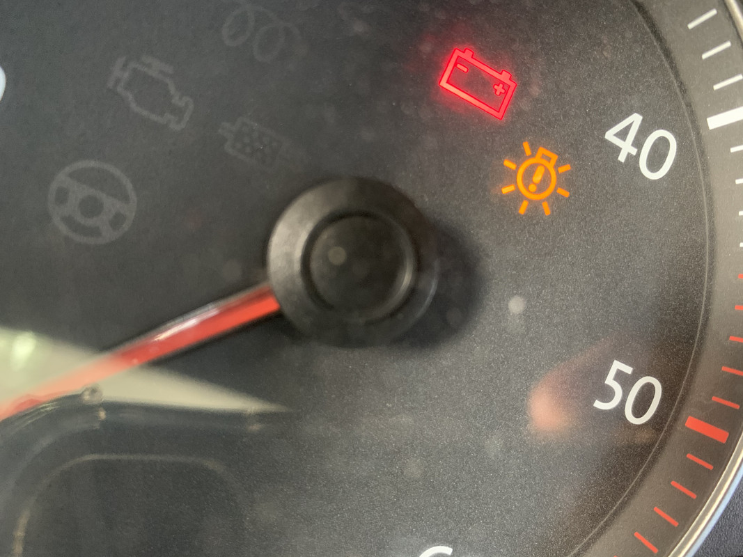 7DDE1AD9-289F-4667-B3B7-1AD9A74BCF7F