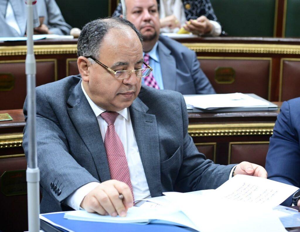 النواب يهاجمون موازنة 2024: «مصر أصبحت زبونا سهلا لبلاد الدين»