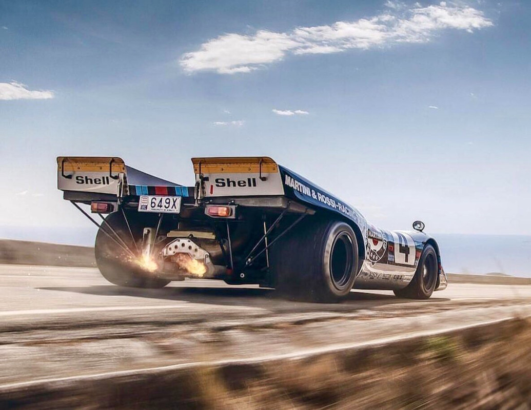 E6827ED9-9A43-4E5A-B172-96E3CA84D32E