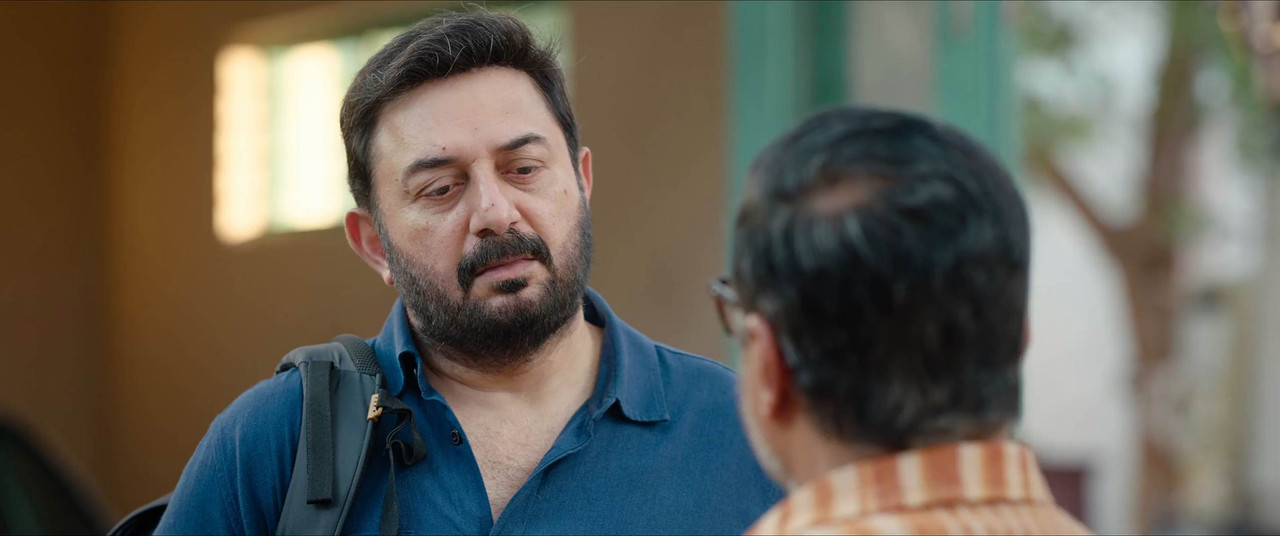 Meiyazhagan 2024 WebRip [Hindi + Tamil + Telugu + Malayalam + Kannada] 480p, 720p, 1080p ESub Screenshot