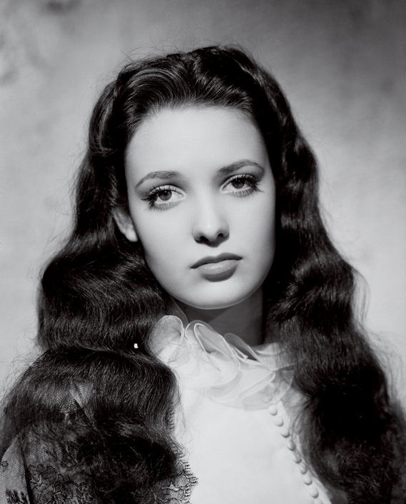 Linda_Darnell_a98