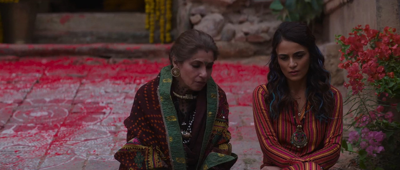 Saas, Bahu Aur Flamingo (2023) Season 1 [Hindi + Tamil + Telugu + Malayalam + Kannada] WebRip 480p, 720p ESub - Complete Screenshot