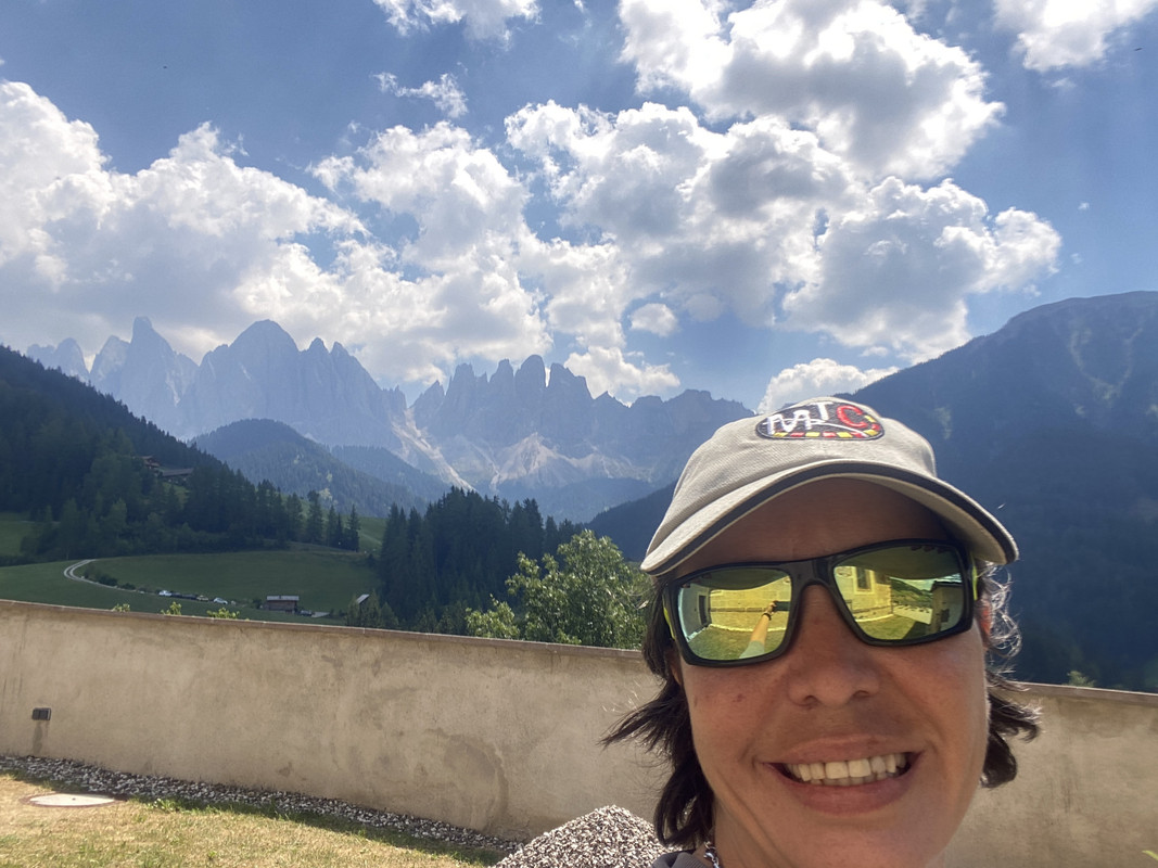 36C9F571-A8AA-4369-9220-B8EBE90E3F13