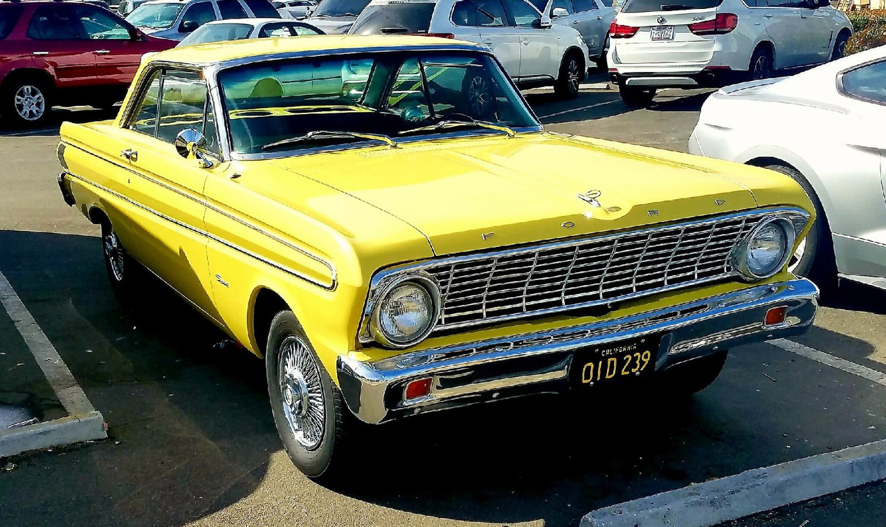 yellow-ford-falcon.jpg