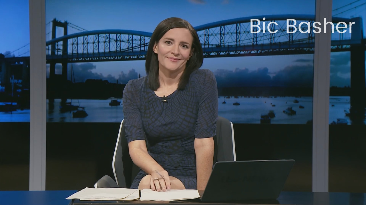 06.14 - 23.20.01 - Itv News West Country. Breaking News And Current S....mp4_snapshot_11.19.727