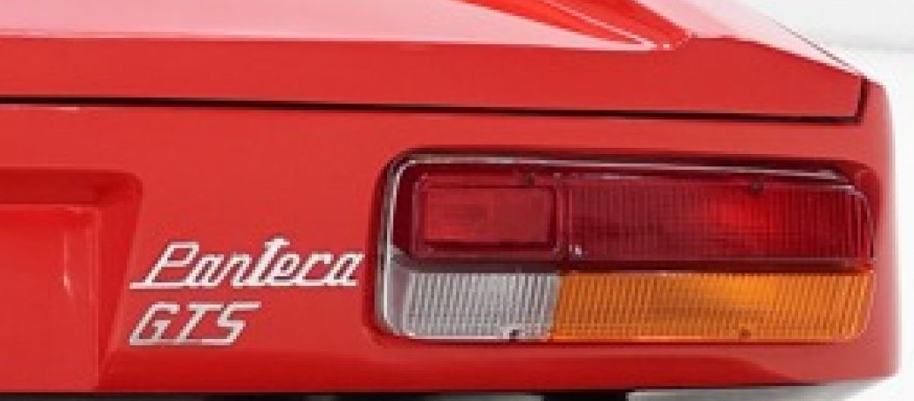 logo de tomaso2