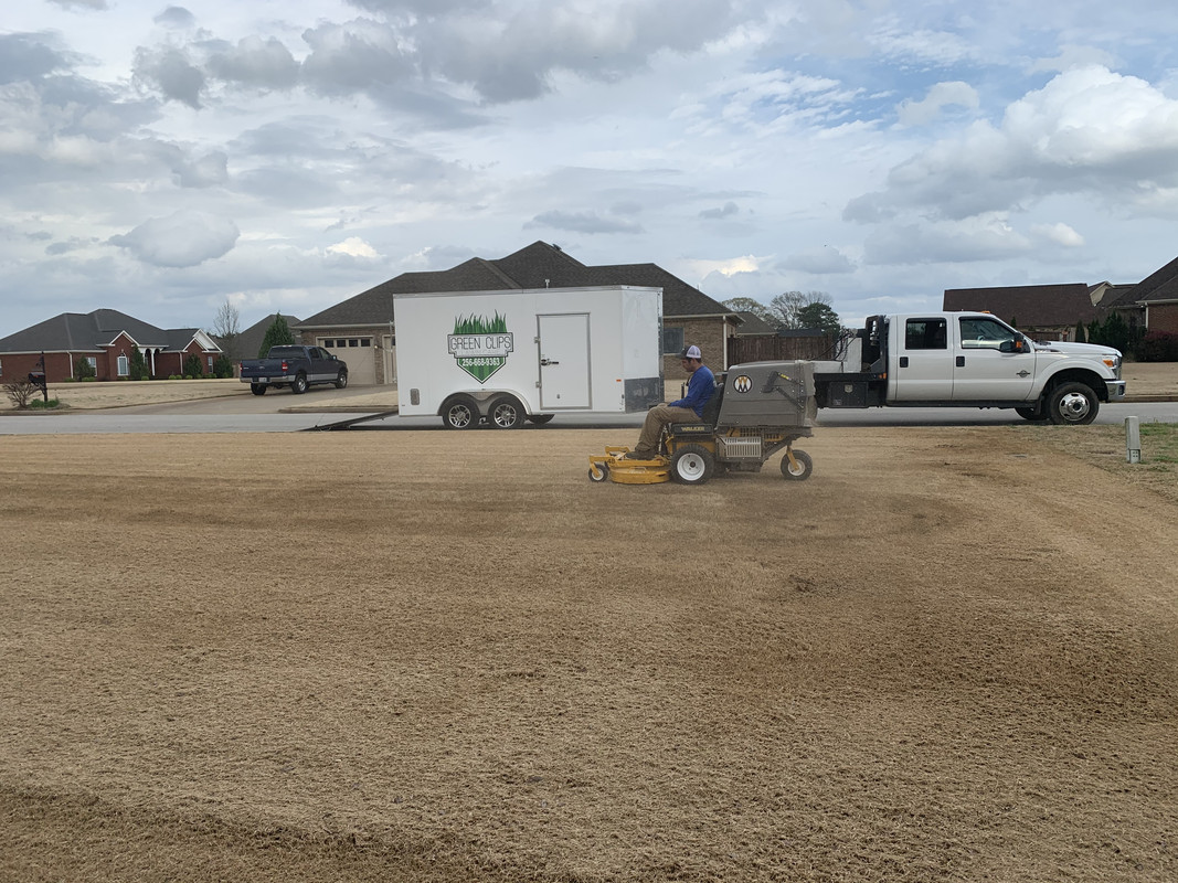 879365CD-3718-4DED-B3B6-E17E02B1482D