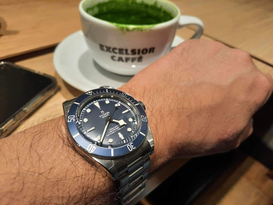 9EF1BAF4-5105-4688-AB93-42D9B22F83D6