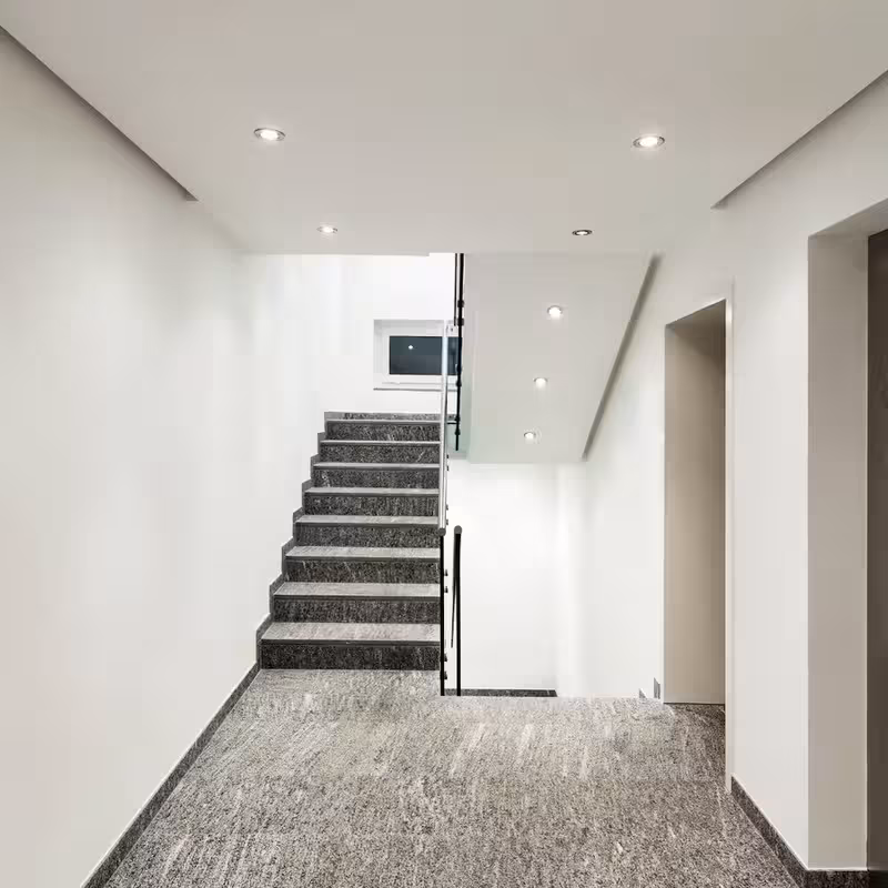 Fotolia-100429299-Subscription-Monthly-M