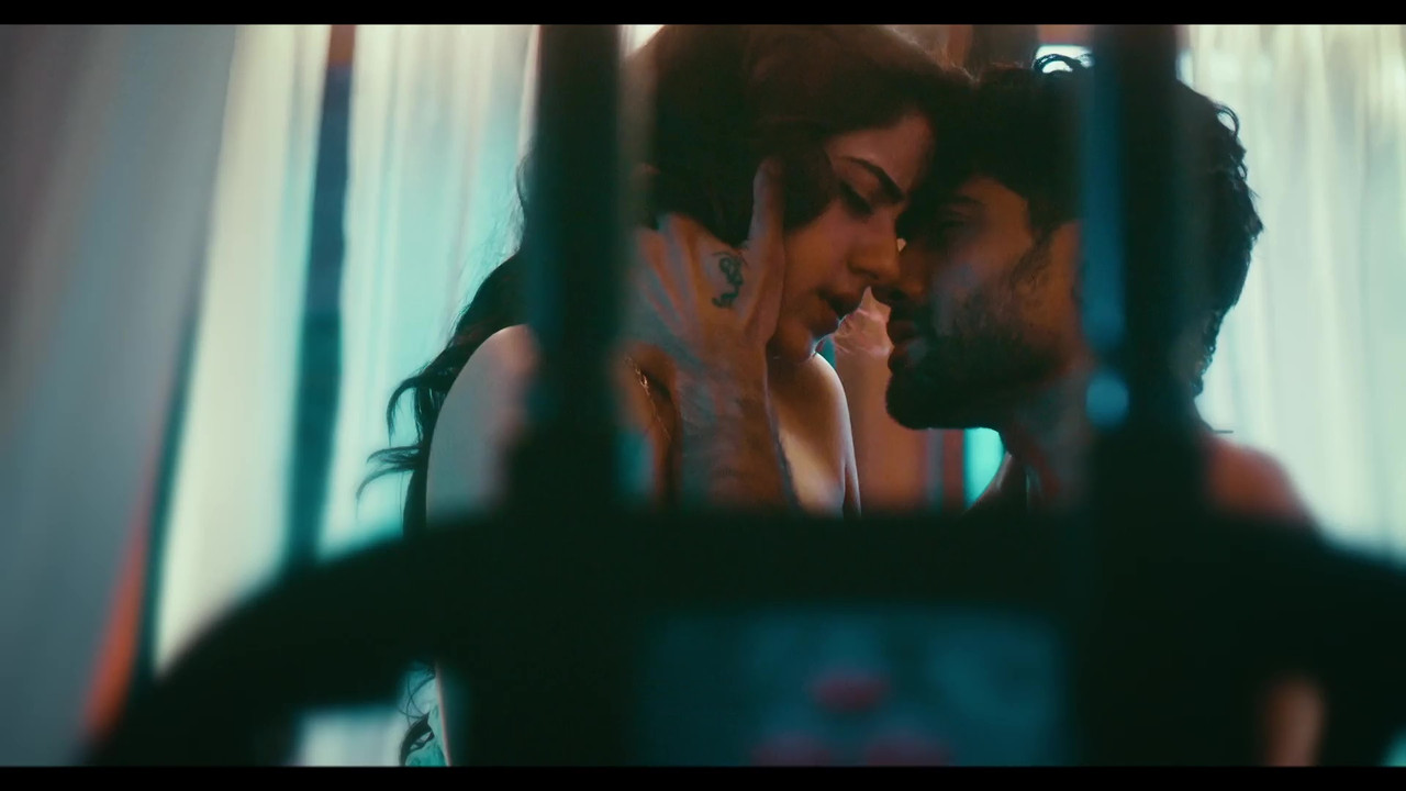 vlcsnap-2025-04-16-23h11m20s805