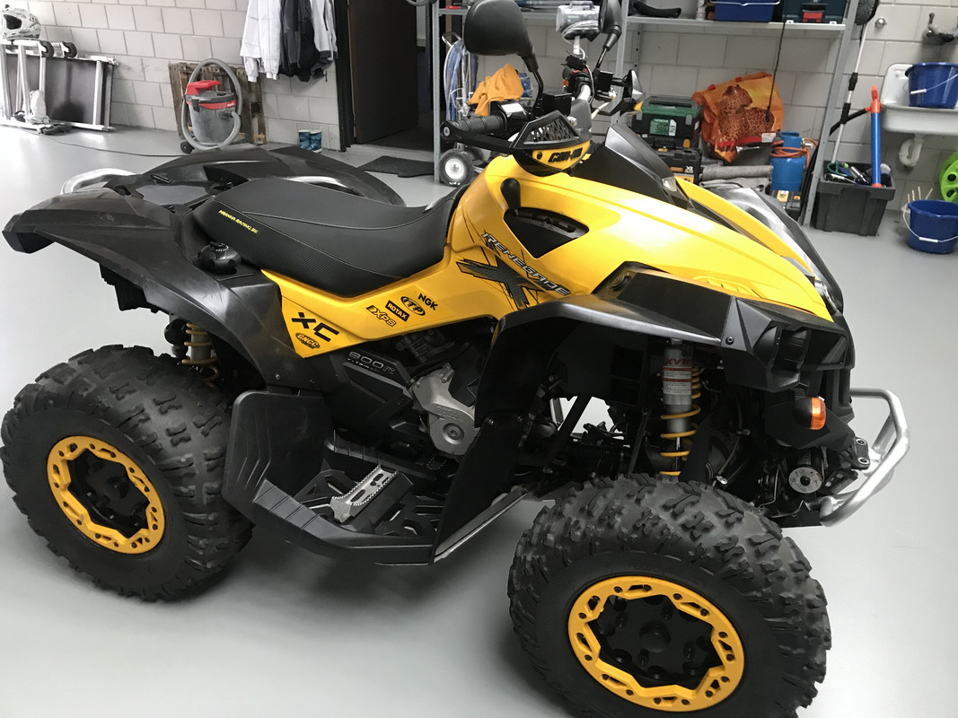 71AA41A8-846F-4888-89B6-946DAE71D4BA