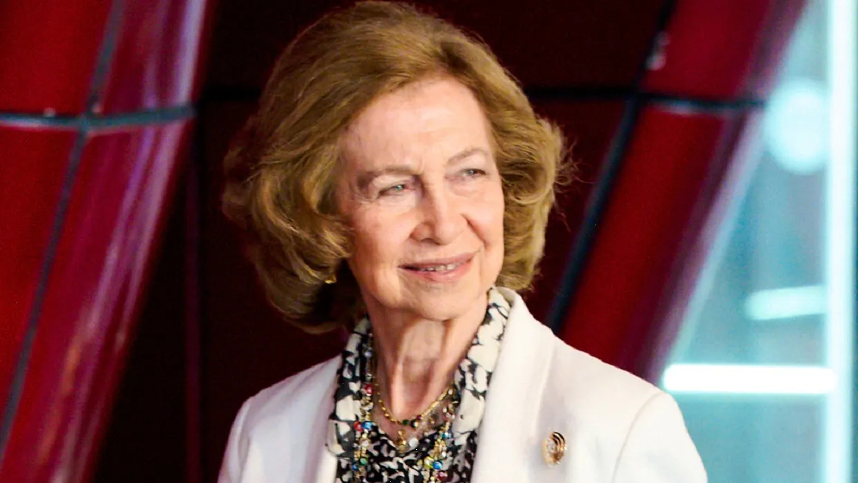 La reina Sofía es hospitalizada por infección urinaria en España