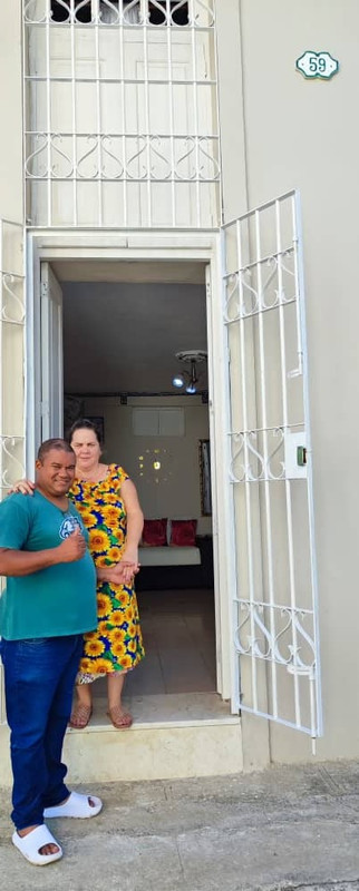 Alexander e Isaida - Anfitriones de Terrazas de Bayona en La Habana