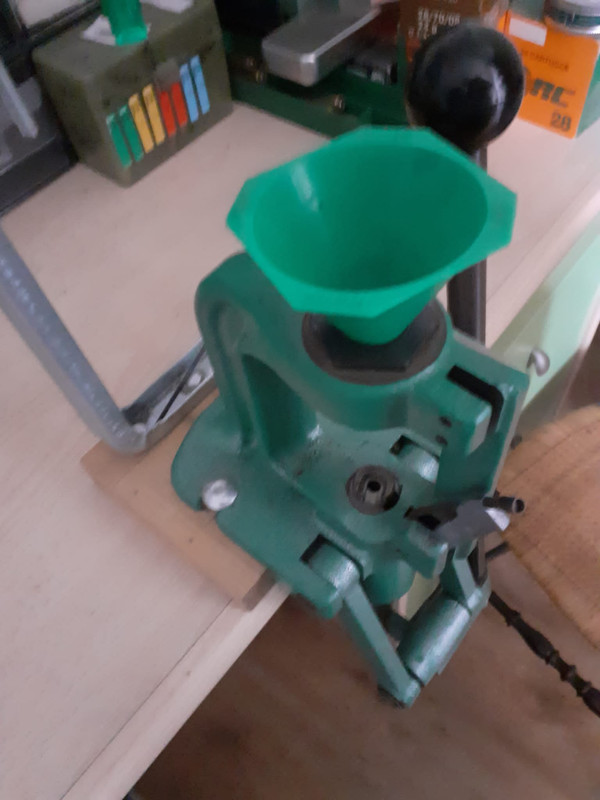 8DC207FA-AE95-481D-BE68-438890FD6CA6