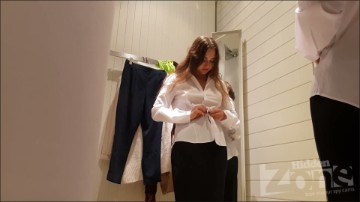 [Image: Voyeur2965145130.jpg]