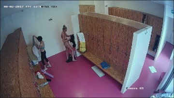 [Image: Voyeur22025100908.jpg]