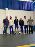 photo_5105093408036335200_y