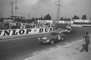 24 HEURES DU MANS YEAR BY YEAR PART ONE 1923-1969 - Page 55 62lm07-F330-GT-Mike-Parkes-Lorenzo-Bandini-16