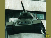Советский средний танк Т-34, Центральный музей Великой Отечественной войны, Москва, Поклонная гора T-34-76-Poklonnaya-Gora-01-003