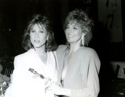 linda-gray-mb42