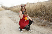 Marvel-Charm-Mila-Trickor-Treat-008