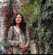 photo 6212759911695846592 y