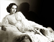 Teresa-Wright-b12